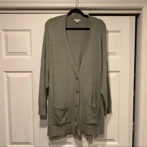 American Eagle Oversized Dreamspun Cardigan.
